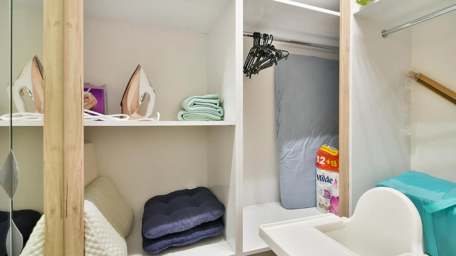 Azure View 2Br Luxury Apartment - Free Parking 瓦爾納